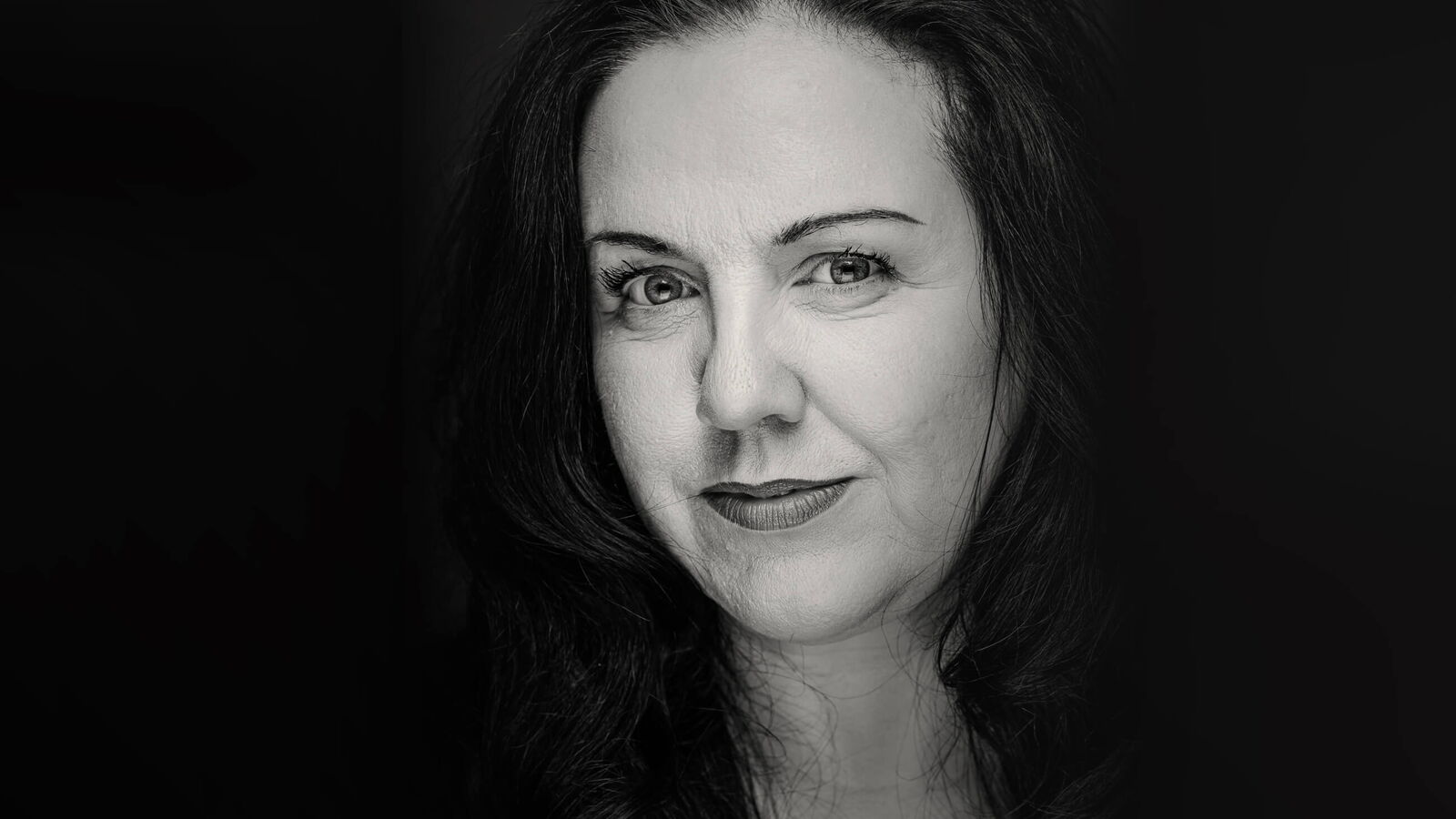 Stephanie H. Tschöppe